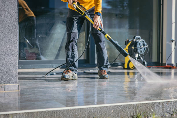 Best Animal Enclosure Cleaning  in Richmond, VA